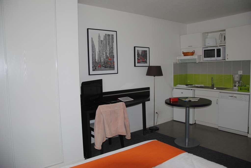 Nemea Appart Hotel Home Suite Nancy Centre Zimmer foto