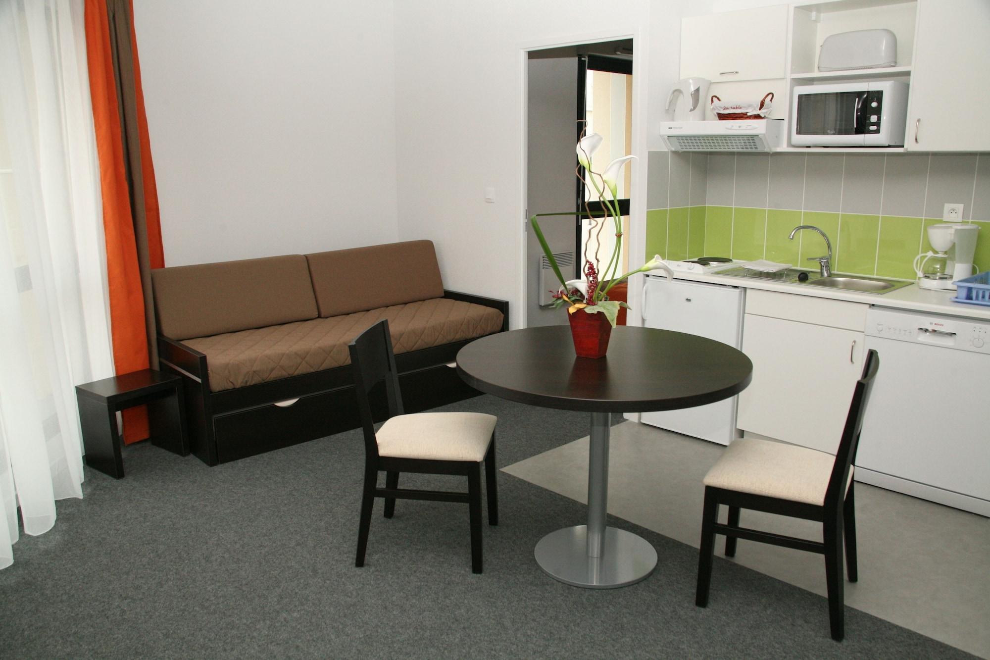 Nemea Appart Hotel Home Suite Nancy Centre Exterior foto